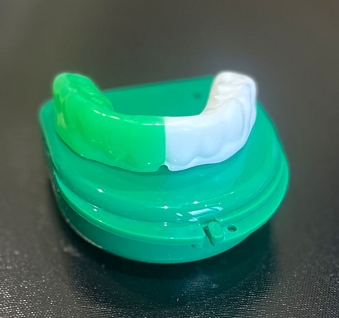 スポーツマウスピース